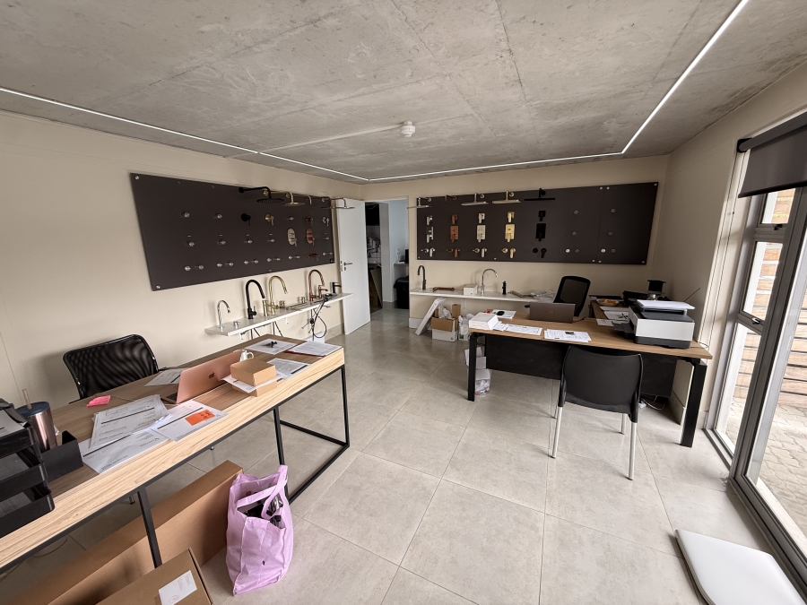 To Let Commercial Property for Rent in Firgrove Industrial Estate Western Cape